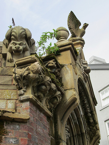 Eagle gate, Fletcher Moss.