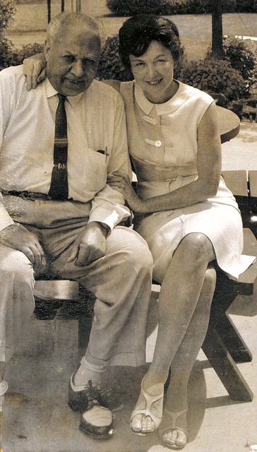 Mom and Doc Allen in the back yard, about 1962