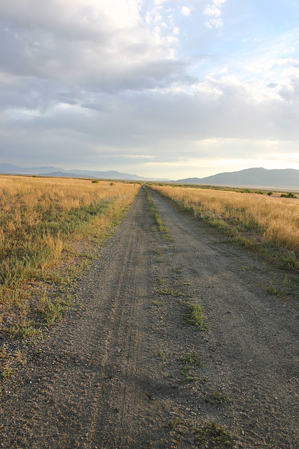 Railroad grade west