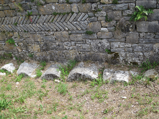 Assise du mur tardif.