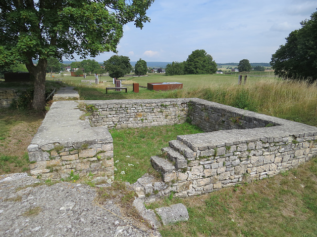 Eining : tour sud-est du fort tardif.