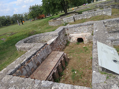 Eining : caldarium des grands thermes.