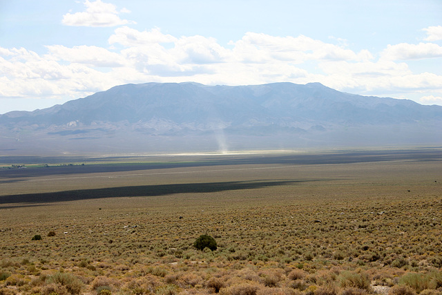 Dust devil