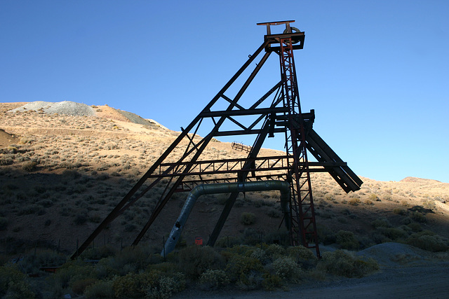 Headframe silhouette