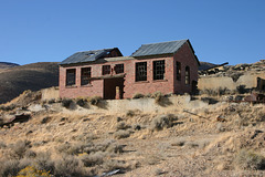 Building, Tunnel camp