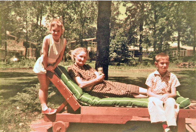 Backyard portraits, 1956