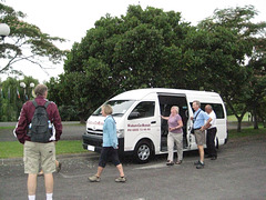 Stopping at the Kiwi fruit center