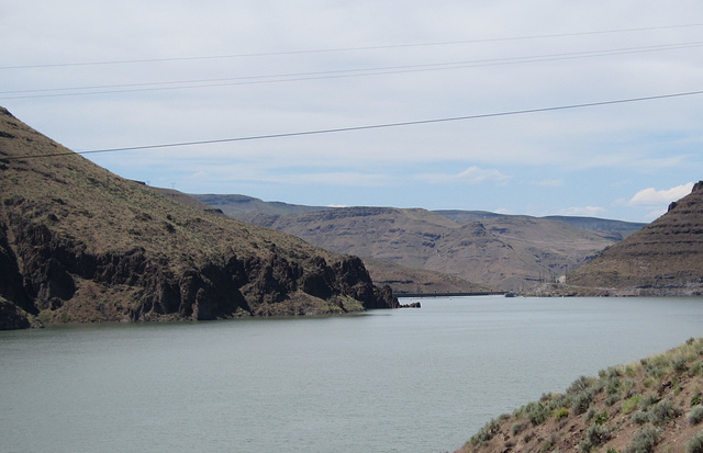 Lake Owyhee, OR 0757a