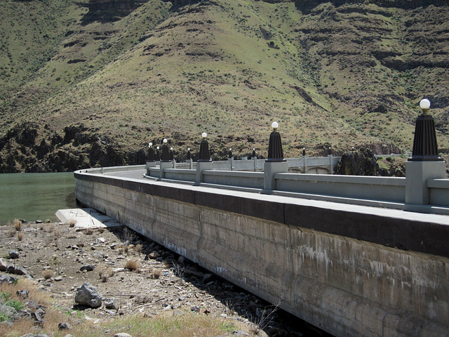 Lake Owyhee, OR 0756a