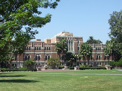 Doheny Library at USC, July 2008