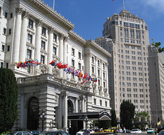 SF Nob Hill: Fairmont Hotel 2974a