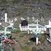 Cimetière Inuit / Inuit cemetery.