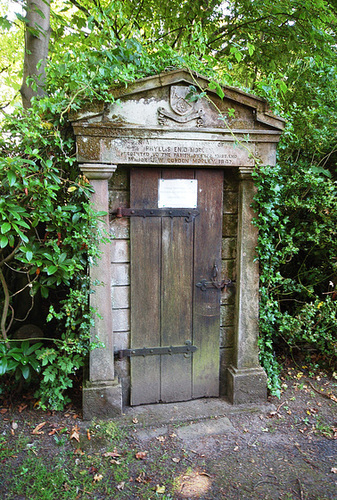 Longsdon Churchyard, Staffordshire