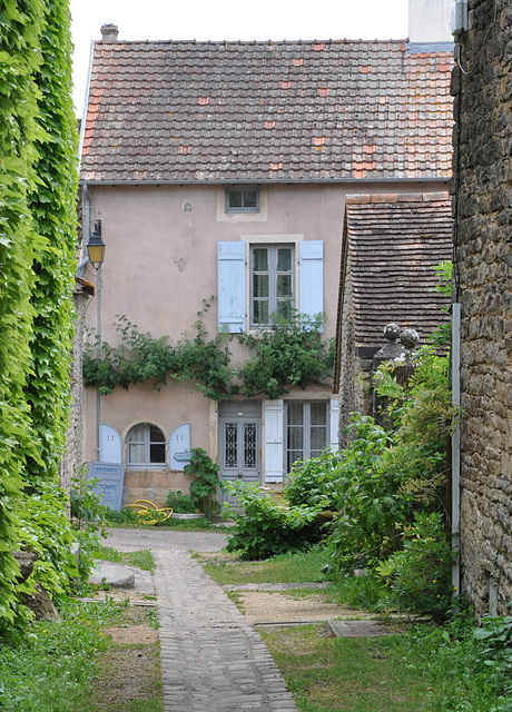 Châteauneuf en Auxois