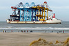 Zhen Hua 10 runs aground