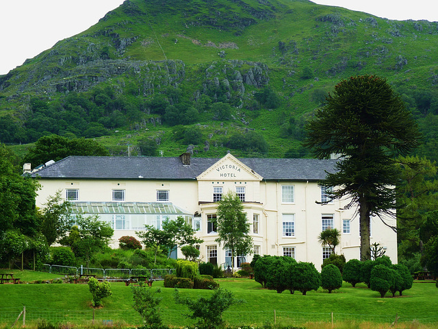 Victoria Hotel, Llanberis - 3 July 2013