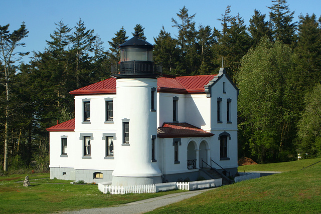 Admiralty Head Lighthouse