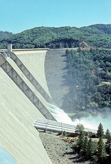 14-Shasta_Dam-9-92_adj