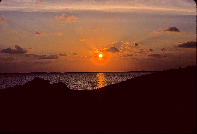 09-sunset_adj