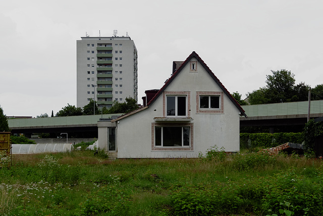 abbruchhaus-1160341 DxO