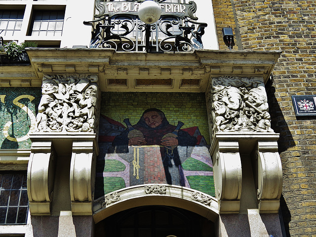 the black friar pub, queen victoria st., london