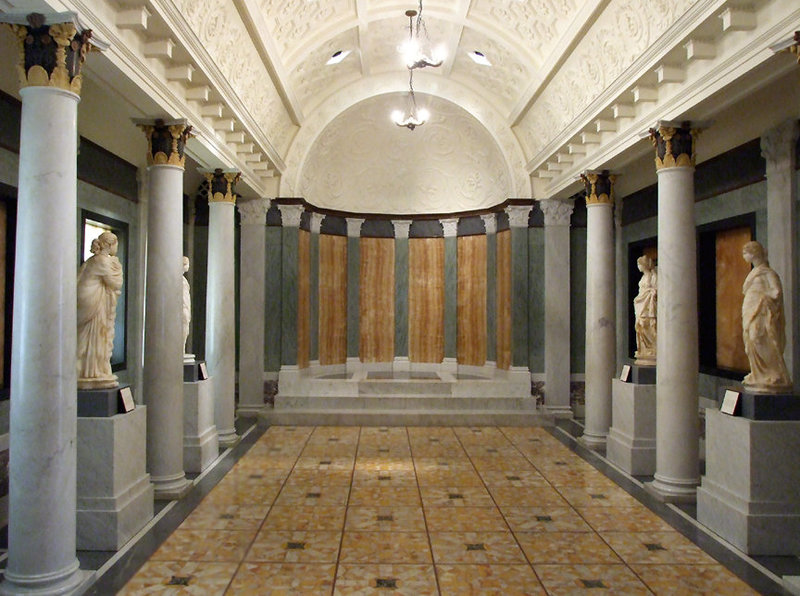 Temple of the Muses in the Getty Villa, July 2008