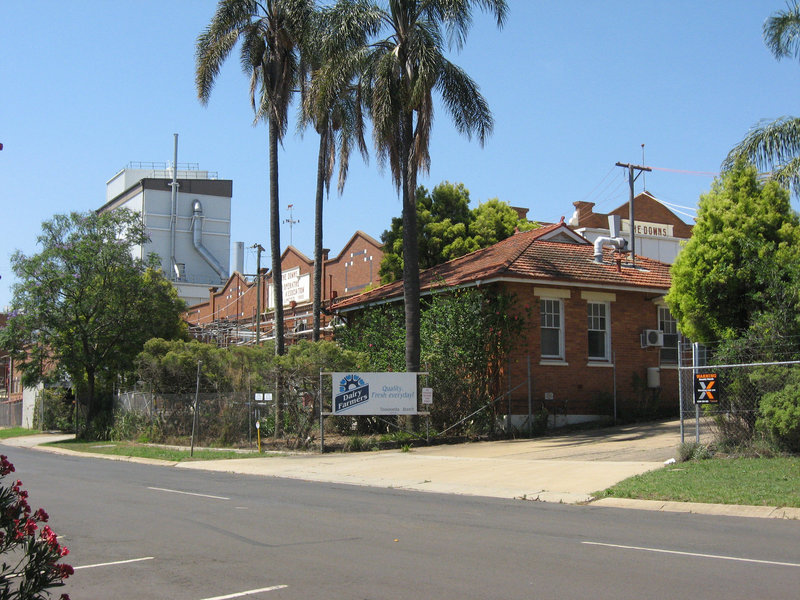 Brook St 112009 006