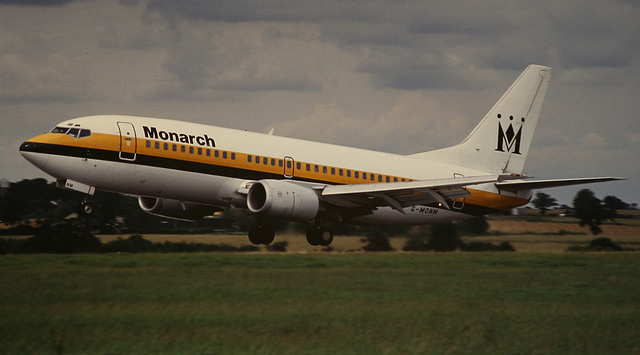 Monarch Boeing 737-300