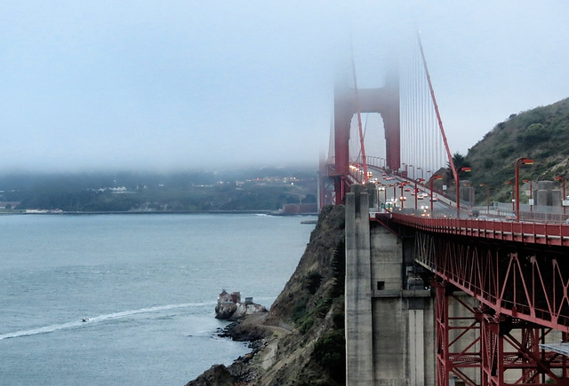 Golden Gate Bridge