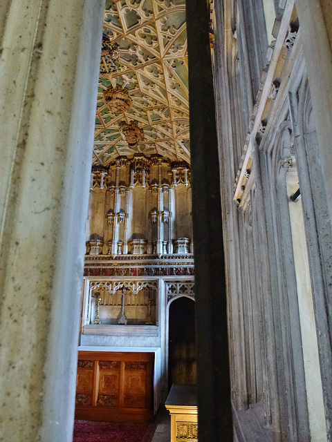 winchester cathedral, hants.