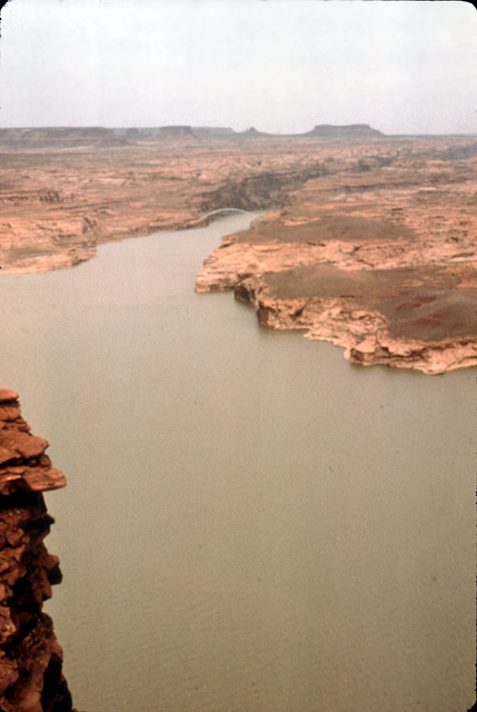 1-30-lake_powell_ig_adj