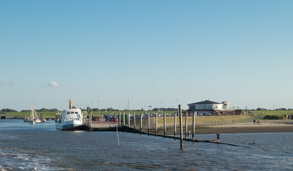 Hafen von Neßmersiel DSC01776