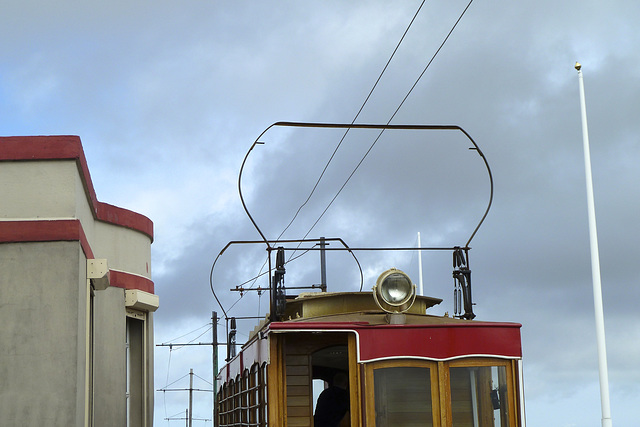 Isle of Man 2013 – Snaefell mountain railway – Bow collectors of tram № 3