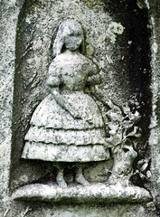 Detail of the Our Belle Grave Monument in Woodlawn Cemetery, August 2008