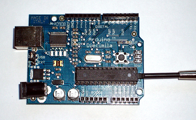 Removing the ATmega chip