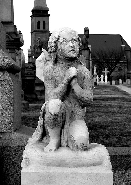 Statue of an Angel in Calvary Cemetery, March 2008