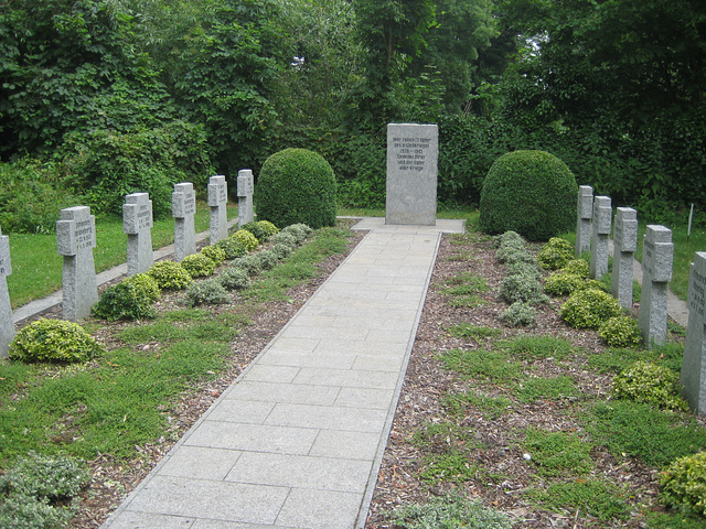 Denkmal 2.Weltkrieg - Kloster Zinna