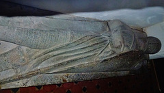 walkern church, herts, tomb effigy of a mid c13 knight, perhaps william de lanvallei ii