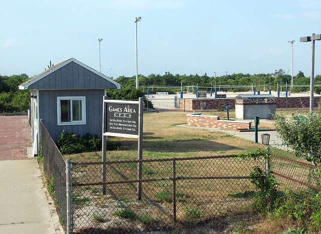 Miniature Golf Course in Jones Beach, July 2010