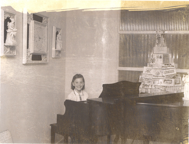 The '50s: Outtakes from Mom's photos intended for Christmas card inclusion, c. 1959