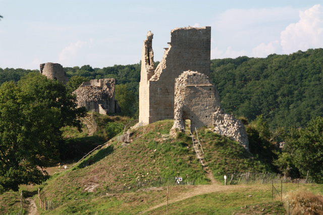 CROZAN LES RUINES