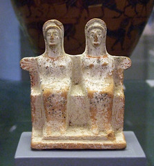 Pair of Seated Goddesses in the Princeton University Art Museum, August 2009