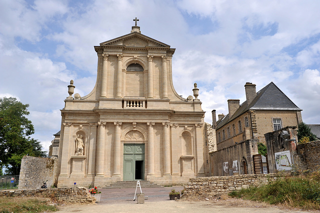 Eglise abbatiale de Mondaye