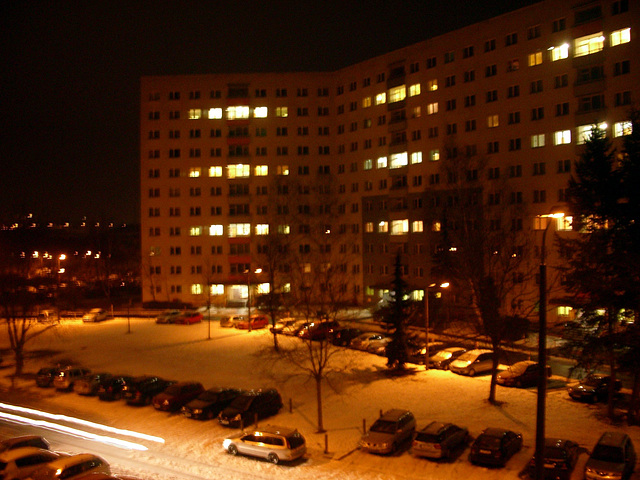 Jena Lobeda at night