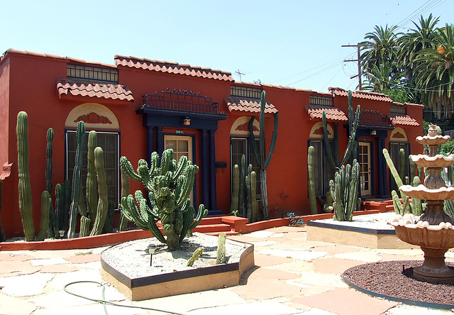 Newly-Constructed Spanish Style Apartments in Los Angeles, July 2008