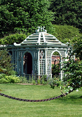 Gazebo in Old Westbury Gardens, May 2009