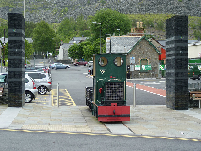 Hudson Hunslet 2207 (3) - 3 July 2013