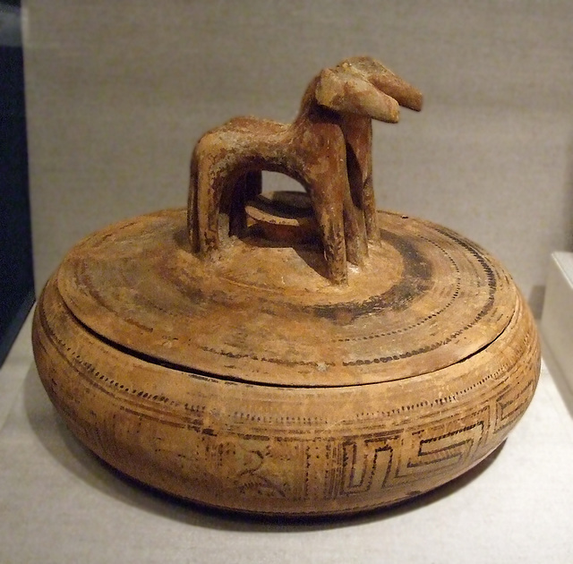 Pyxis and Cover with Two Standing Horses in the Walters Art Museum, September 2009