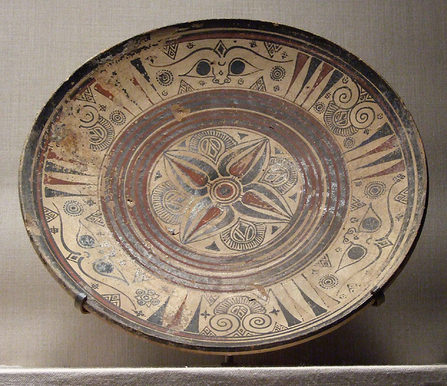 Shallow Dish with Eyes, Noses, and Palmettes in the Boston Museum of Fine Arts, June 2010