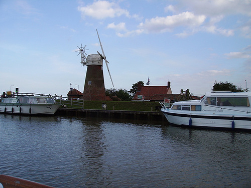 TiG - Windmill and cruisers